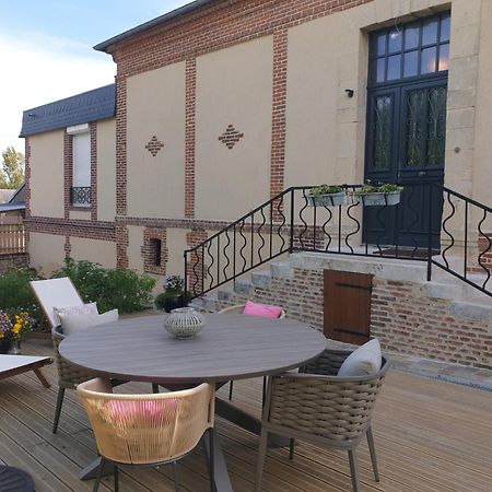 D'Anciennes "Chambres De Bonnes" Honfleur Dış mekan fotoğraf