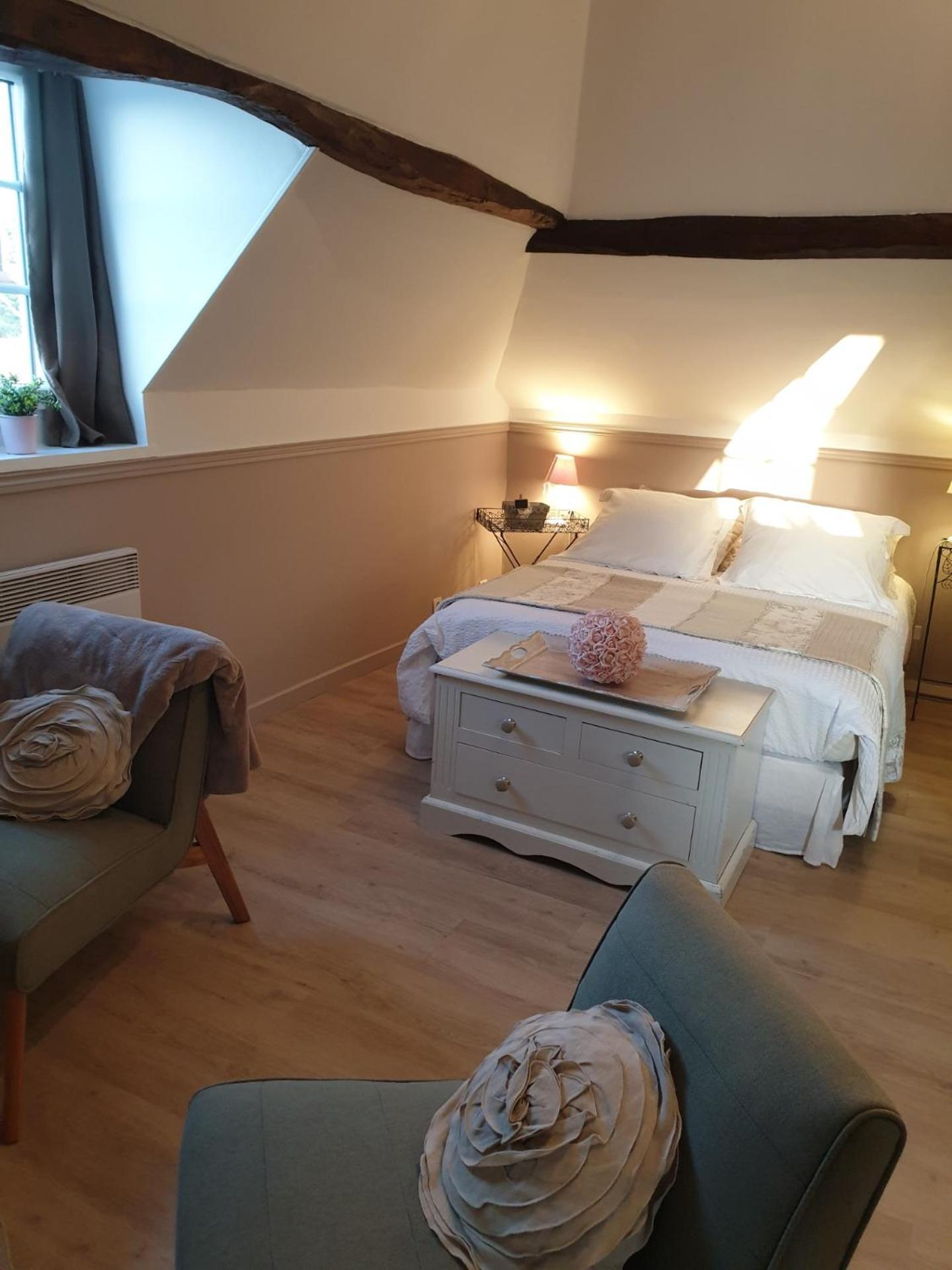 D'Anciennes "Chambres De Bonnes" Honfleur Dış mekan fotoğraf